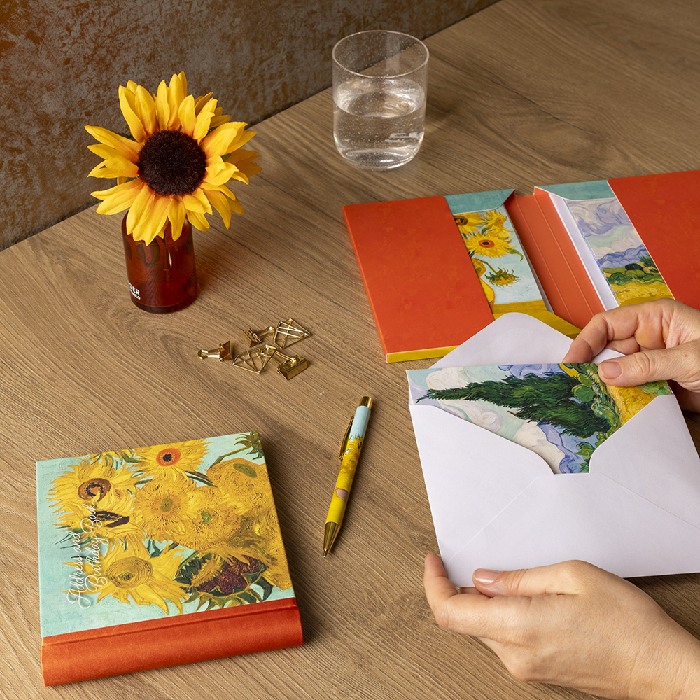 Address & Birthday Book - Masters Collection - Image 5